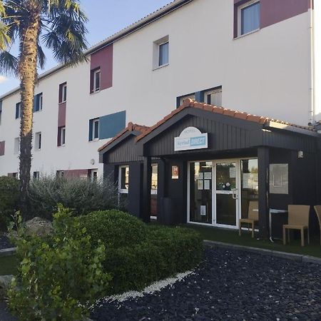 Kyriad Direct Agen Castelculier Exterior photo